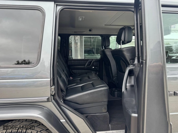 2016 Mercedes-Benz G-Class G 550 with VIN WDCYC3KF7GX243524, listed as a Copart auction lot 45356675 with 121,606 mi miles and Clean Title. Bid and sale history available at carsss.com. Image 6.