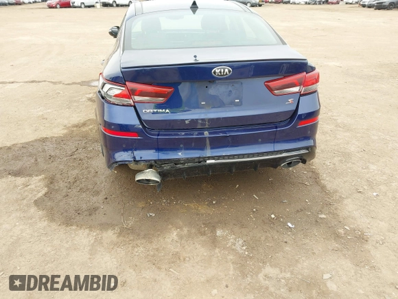 2019 Kia Optima LX with VIN 5XXGT4L38KG304763, listed as a IAAI auction lot 41977858 with 143,569 mi miles. Bid and sale history available at carsss.com. Image 6.