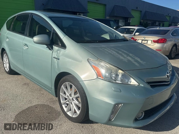 2014 Toyota Prius Two with VIN JTDZN3EU7E3301604, listed as a Copart auction lot 61496655 with 181,276 mi miles and Clean title. Bid and sale history available at DreamBid. Image 1.