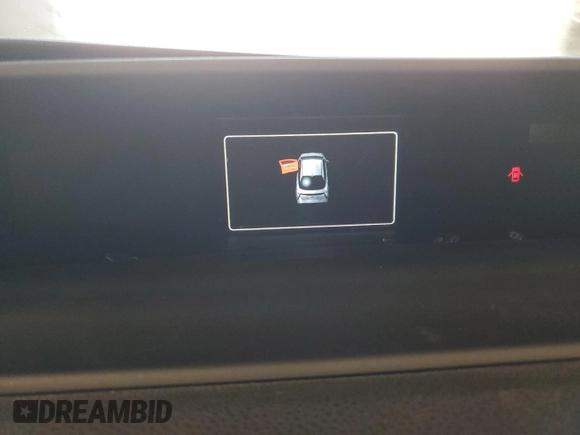 2016 Toyota Prius Four z VIN JTDKARFU2G3508628, wystawiony jako Copart lot #54727495 z przebiegiem Nie podano mil oraz Szkoda całkowita • Salvage title. Historia ofert i sprzedaży dostępna na DreamBid. Obrazek 9.