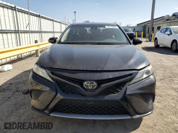 2019 Toyota Camry XSE with VIN 4T1B61HK3KU764158, listed as a Copart auction lot 49210025 with 86,462 mi miles and Clean Title. Bid and sale history available at carsss.com. Image 5.