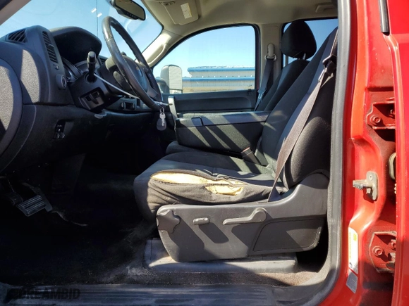 2014 Chevrolet Silverado 2500HD LT with VIN 1GC1KXCG0EF190449, listed as a Copart auction lot 49311965 with 228,987 mi miles and Salvage Title. Bid and sale history available at carsss.com. Image 7.