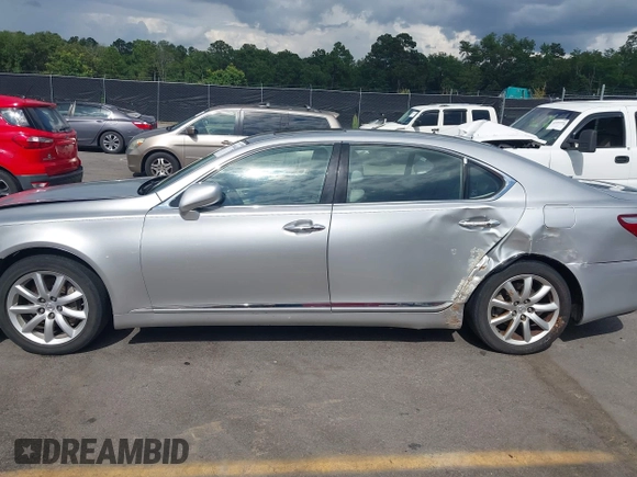 2007 Lexus LS 460 L with VIN JTHGL46F375017296, listed as a IAAI auction lot 42494641 with 158,936 mi miles and . Bid and sale history available at DreamBid. Image 14.