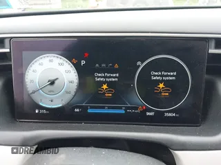 2023 Hyundai Tucson Limited with VIN 5NMJECAE8PH185460, listed as a IAAI auction lot 42383919 with 35,804 mi miles and . Bid and sale history available at DreamBid. Image 7.