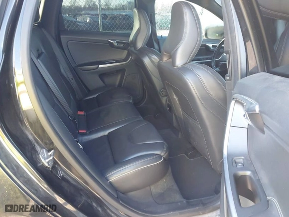 2014 Volvo XC60 3.0L R-Design Premier Plus with VIN YV4902DZ4E2537605, listed as a IAAI auction lot 41126501 with NaN miles. Bid and sale history available at carsss.com. Image 8.
