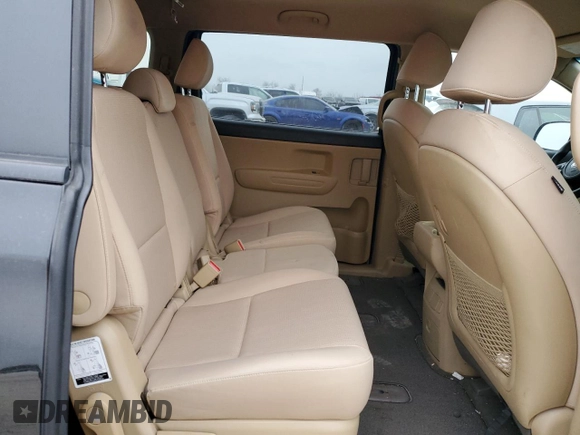 2020 Kia Sedona LX with VIN KNDMB5C13L6633283, listed as a Copart auction lot 46041775 with 83,065 mi miles and Salvage Title. Bid and sale history available at carsss.com. Image 11.