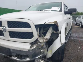 2015 Ram 1500 Outdoorsman z VIN 1C6RR7LG3FS626094, wystawiony jako IAAI lot #42431151 z przebiegiem 199 493 mil mil oraz . Historia ofert i sprzedaży dostępna na DreamBid. Obrazek 17.