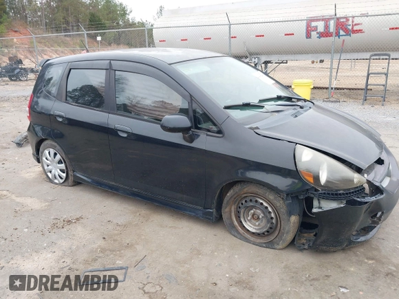 2007 Honda Fit Sport with VIN JHMGD37617S061689, listed as a IAAI auction lot 41498241 with 129,466 mi miles. Bid and sale history available at carsss.com. Image 1.