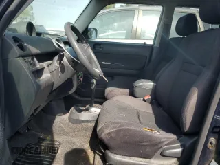2004 Scion xB with VIN JTLKT324640140985, listed as a Copart auction lot 54249605 with 164,441 mi miles and Salvage Title. Bid and sale history available at carsss.com. Image 7.