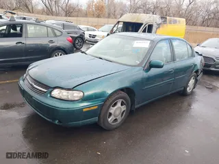 2000 Chevrolet Malibu LS with VIN 1G1NE52J4Y6135123, listed as a IAAI auction lot 41162955 with 164,327 mi miles. Bid and sale history available at carsss.com. Image 17.