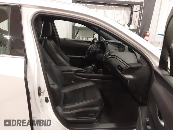 2020 Lexus UX 250h with VIN JTHP9JBH2L2025812, listed as a IAAI auction lot 41823664 with 62,112 mi miles and . Bid and sale history available at DreamBid. Image 5.