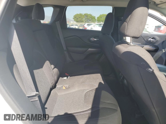 2019 Jeep Cherokee Latitude с VIN 1C4PJLCB9KD247202, выставлен на аукционе Copart как лот 57685415 с пробегом 120 556 миль миль и Списание • Salvage title. История ставок и продаж доступна на DreamBid. Изображение 11.