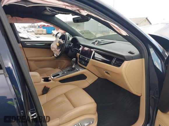 2019 Porsche Macan z VIN WP1AA2A58KLB01519, wystawiony jako IAAI lot #41548780 z przebiegiem 32 132 mil mil oraz . Historia ofert i sprzedaży dostępna na DreamBid. Obrazek 5.