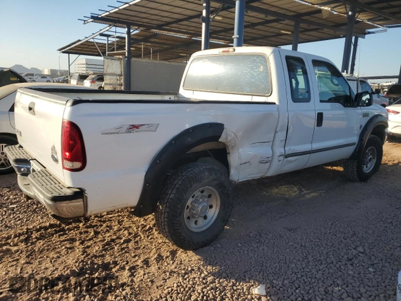 1999 Ford F-250 XL with VIN 1FTNX21L5XEE86694, listed as a Copart auction lot 41697885 with 153,948 mi miles and Salvage title. Bid and sale history available at DreamBid. Image 3.