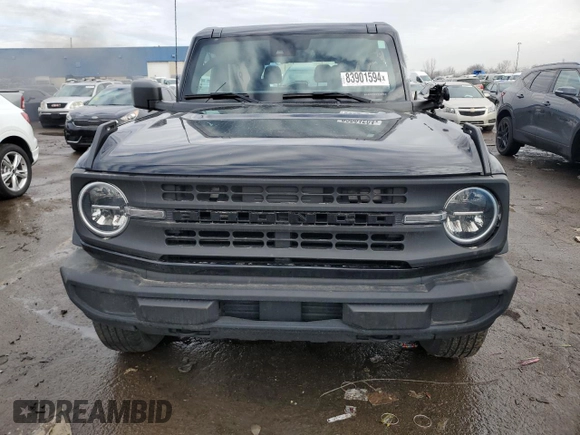 2022 Ford Bronco with VIN 1FMDE5AH1NLA90281, listed as a Copart auction lot 83901594 with 23,080 mi miles and Clean title. Bid and sale history available at DreamBid. Image 5.