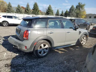 2018 MINI Countryman Cooper with VIN WMZYV5C31J3E82410, listed as a Copart auction lot 78498004 with 96,359 mi miles and Salvage Title. Bid and sale history available at carsss.com. Image 3.