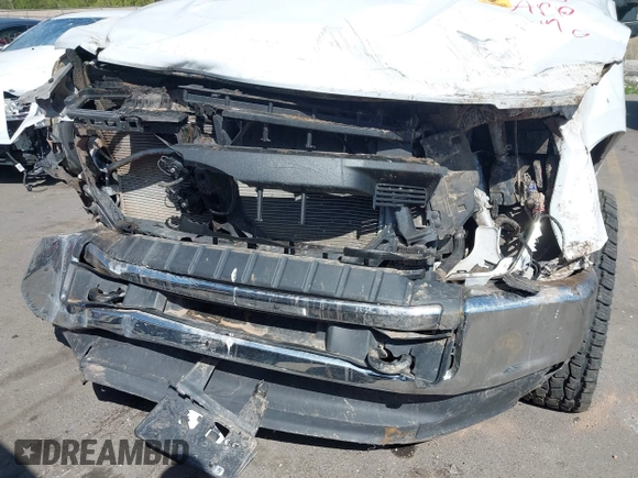 2022 Ford F-250 XL with VIN 1FT7W2BT9NEF32163, listed as a IAAI auction lot 42086399 with Not provided miles and . Bid and sale history available at DreamBid. Image 6.