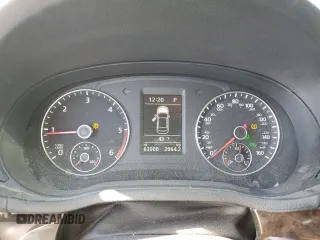 2015 Volkswagen Passat SEL Premium z VIN 1VWCV7A30FC093090, wystawiony jako Copart lot #88577655 z przebiegiem 63 000 mil mil oraz Szkoda całkowita • Salvage title. Historia ofert i sprzedaży dostępna na DreamBid. Obrazek 9.