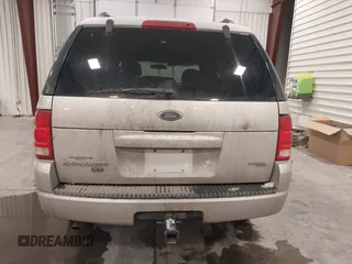 2005 Ford Explorer XLT z VIN 1FMZU63K75UA92666, wystawiony jako IAAI lot #41401078 z przebiegiem 180 753 mil mil oraz . Historia ofert i sprzedaży dostępna na DreamBid. Obrazek 16.