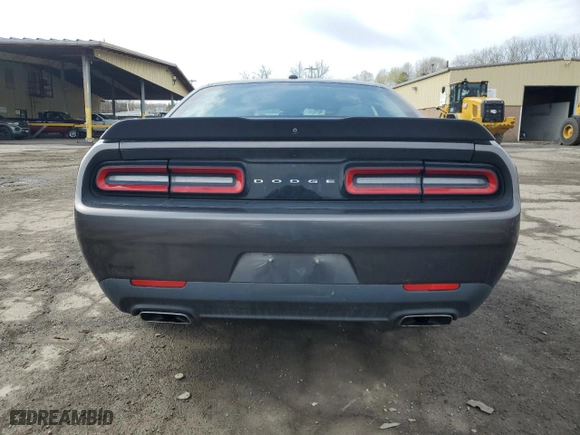 2018 Dodge Challenger R/T with VIN 2C3CDZBTXJH171109, listed as a Copart auction lot 52079155 with 35,527 mi miles and Salvage Title. Bid and sale history available at carsss.com. Image 6.