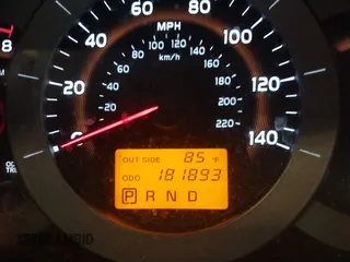 2007 Toyota RAV4 с VIN JTMBD33V676052181, выставлен на аукционе IAAI как лот 42521195 с пробегом 181 893 миль миль и . История ставок и продаж доступна на DreamBid. Изображение 7.
