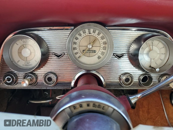 1960 Ford Thunderbird with VIN 0Y71Y392192, listed as a Copart auction lot 72933304 with 72,728 mi miles and Clean Title. Bid and sale history available at DreamBid. Image 9.