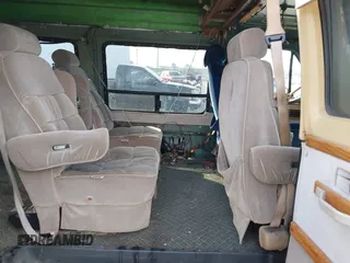 1997 Dodge Cargo with VIN 2B6HB21Y7VK517156, listed as a IAAI auction lot 41324970 with 200,580 mi miles. Bid and sale history available at carsss.com. Image 8.