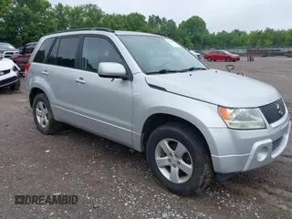 2006 Suzuki Grand Vitara Premium z VIN JS3TD943364102972, wystawiony jako IAAI lot #42369818 z przebiegiem 216 681 mil mil oraz . Historia ofert i sprzedaży dostępna na DreamBid. Obrazek 1.