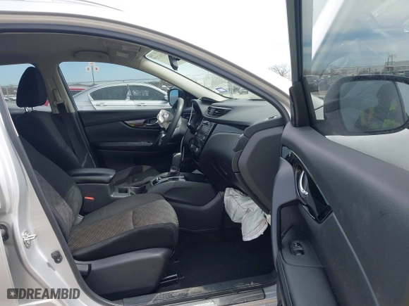 2020 Nissan Rogue Sport SV with VIN JN1BJ1CV6LW548611, listed as a IAAI auction lot 41793792 with 39,562 mi miles. Bid and sale history available at carsss.com. Image 5.