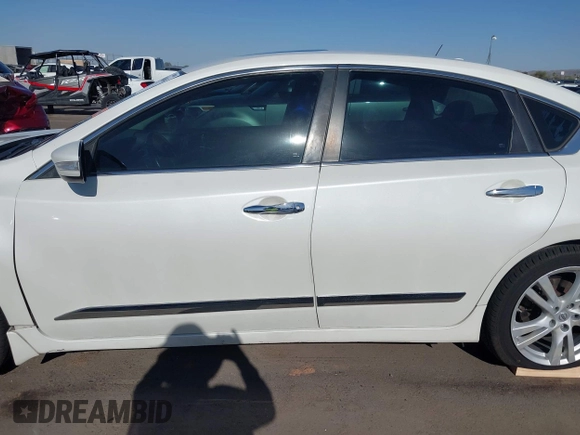2014 Nissan Altima SL with VIN 1N4BL3AP4EC267165, listed as a IAAI auction lot 42046064 with 154,758 mi miles and . Bid and sale history available at DreamBid. Image 14.