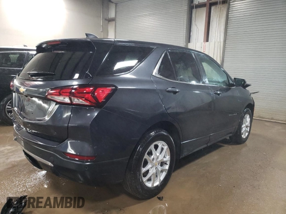 2022 Chevrolet Equinox LT z VIN 2GNAXKEV7N6136194, wystawiony jako Copart lot #50752925 z przebiegiem 46 749 mil mil oraz Szkoda całkowita • Salvage title. Historia ofert i sprzedaży dostępna na DreamBid. Obrazek 3.