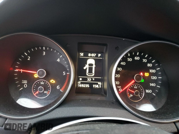 2013 Volkswagen Jetta TDI w/Sunroof & Nav с VIN 3VWPL7AJ3DM635803, выставлен на аукционе Copart как лот 45027775 с пробегом 169 235 миль миль и Списание • Salvage title. История ставок и продаж доступна на DreamBid. Изображение 9.