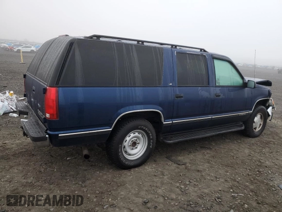 1997 Chevrolet Suburban with VIN 3GNFK16R0VG152063, listed as a Copart auction lot 78105254 with 187,299 mi miles and Salvage Title. Bid and sale history available at carsss.com. Image 3.