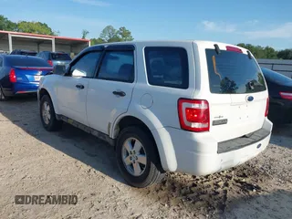 2009 Ford Escape XLS with VIN 1FMCU027X9KC79854, listed as a IAAI auction lot 42131142 with Not provided miles and . Bid and sale history available at DreamBid. Image 3.