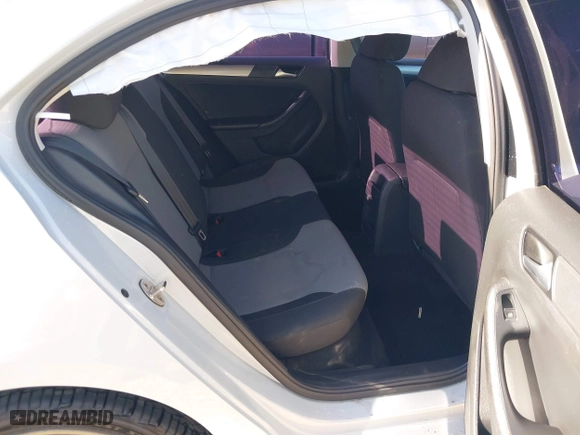 2017 Volkswagen Jetta 1.4T S with VIN 3VW167AJ0HM405252, listed as a IAAI auction lot 41200004 with 82,015 mi miles. Bid and sale history available at carsss.com. Image 8.
