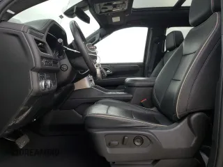 2022 GMC Yukon XL SLT with VIN 1GKS2GKDXNR209507, listed as a Copart auction lot 45223455 with 112,316 mi miles and Salvage Title. Bid and sale history available at carsss.com. Image 7.