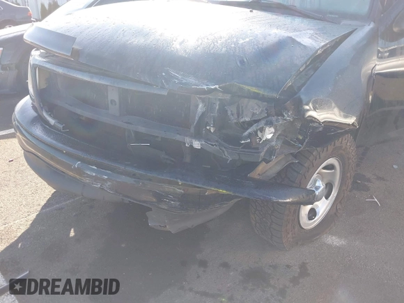 2003 Ford F-150 XL with VIN 1FTRF07263KB63435, listed as a IAAI auction lot 41680122 with 365,256 mi miles and . Bid and sale history available at DreamBid. Image 6.