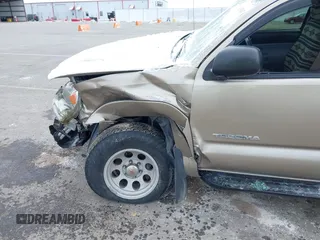 2005 Toyota Tacoma with VIN 5TEUU42N55Z003392, listed as a IAAI auction lot 41597843 with Not Provided miles and . Bid and sale history available at DreamBid. Image 18.