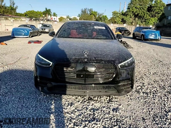 2022 Mercedes-Benz S 580 z VIN W1K6G7GB6NA144200, wystawiony jako Copart lot #48223505 z przebiegiem 29 488 mil mil oraz Szkoda całkowita • Salvage title. Historia ofert i sprzedaży dostępna na DreamBid. Obrazek 13.