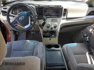 2015 Toyota Sienna LE AAS with VIN 5TDKK3DC2FS604910, listed as a Copart auction lot 59231605 with 118,974 mi miles and Salvage title. Bid and sale history available at DreamBid. Image 8.