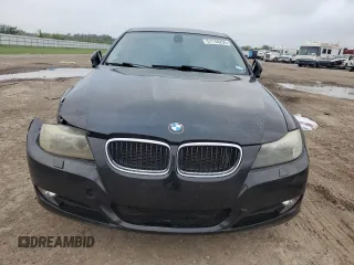 2011 BMW 3 Series 328i xDrive z VIN WBAPK7C54BF195834, wystawiony jako Copart lot #51740295 z przebiegiem 146 972 mil mil oraz Szkoda całkowita • Salvage title. Historia ofert i sprzedaży dostępna na DreamBid. Obrazek 5.