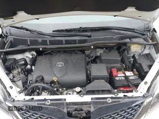 2017 Toyota Sienna SE with VIN 5TDXZ3DC8HS787136, listed as a IAAI auction lot 42062413 with 87,386 mi miles and . Bid and sale history available at DreamBid. Image 10.