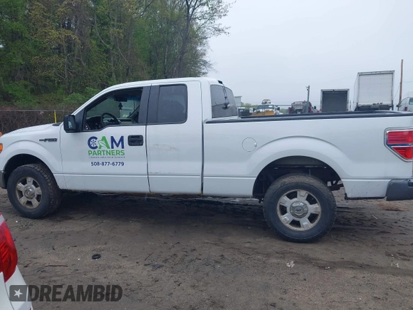 2013 Ford F-150 XL with VIN 1FTFX1EF0DFA84252, listed as a IAAI auction lot 42186869 with 206,644 mi miles and . Bid and sale history available at carsss.com. Image 14.