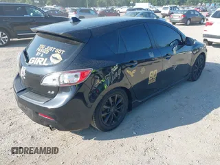2012 Mazda 3 S Grand Touring z VIN JM1BL1M63C1583005, wystawiony jako IAAI lot #42657793 z przebiegiem 117 212 mil mil oraz . Historia ofert i sprzedaży dostępna na DreamBid. Obrazek 4.