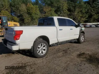 2021 Nissan Titan XD SV with VIN 1N6AA1FB8MN504530, listed as a Copart auction lot 80914794 with 103,771 mi miles and Salvage Title. Bid and sale history available at carsss.com. Image 3.