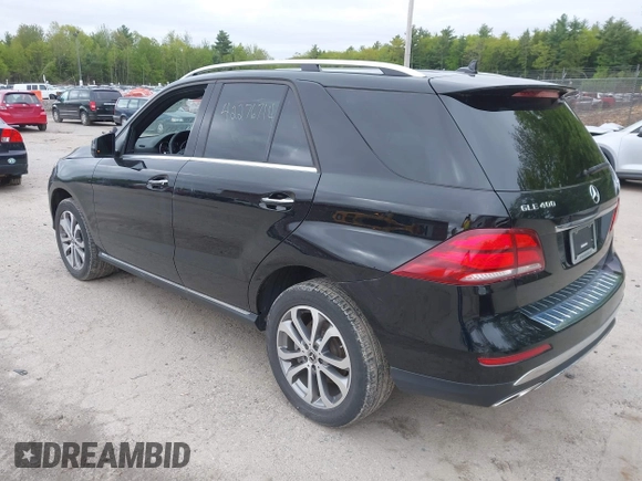 2019 Mercedes-Benz GLE 400 z VIN 4JGDA5GB2KB216941, wystawiony jako IAAI lot #42276714 z przebiegiem 17 992 mil mil oraz . Historia ofert i sprzedaży dostępna na DreamBid. Obrazek 3.
