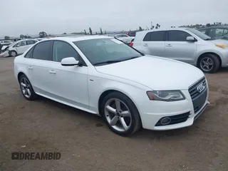 2012 Audi A4 Premium Plus z VIN WAUEFAFL9CN014320, wystawiony jako IAAI lot #42433500 z przebiegiem 123 745 mil mil oraz . Historia ofert i sprzedaży dostępna na DreamBid. Obrazek 1.