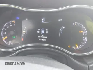 2017 Jeep Grand Cherokee Laredo with VIN 1C4RJFAG7HC886640, listed as a IAAI auction lot 42035301 with 197,110 mi miles. Bid and sale history available at carsss.com. Image 7.