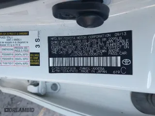 2014 Toyota Prius v Two with VIN JTDZN3EU5E3308213, listed as a IAAI auction lot 41448835 with 1 mi miles. Bid and sale history available at carsss.com. Image 9.
