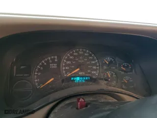 2002 Chevrolet Tahoe LT with VIN 1GNEK13Z62R178338, listed as a Copart auction lot 88915375 with 201,976 mi miles and Salvage Title. Bid and sale history available at carsss.com. Image 9.